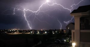Cómo proteger tus electrodomésticos de sobretensiones eléctricas