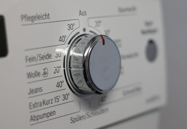 Lee más sobre el artículo Programas de lavadora según su uso: ¿cuál elegir?